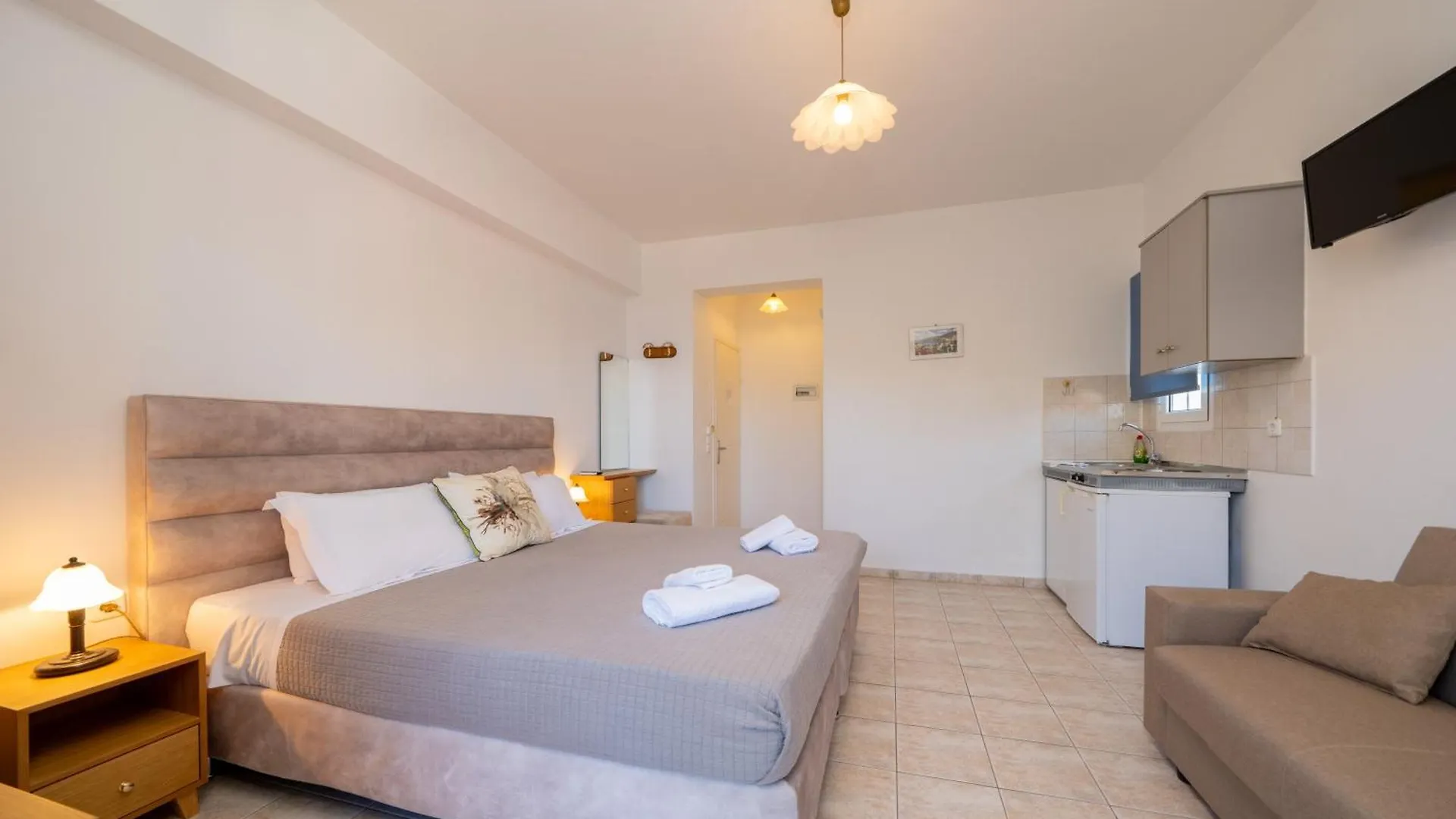 Appartement Dimitris Studios Karavomylos