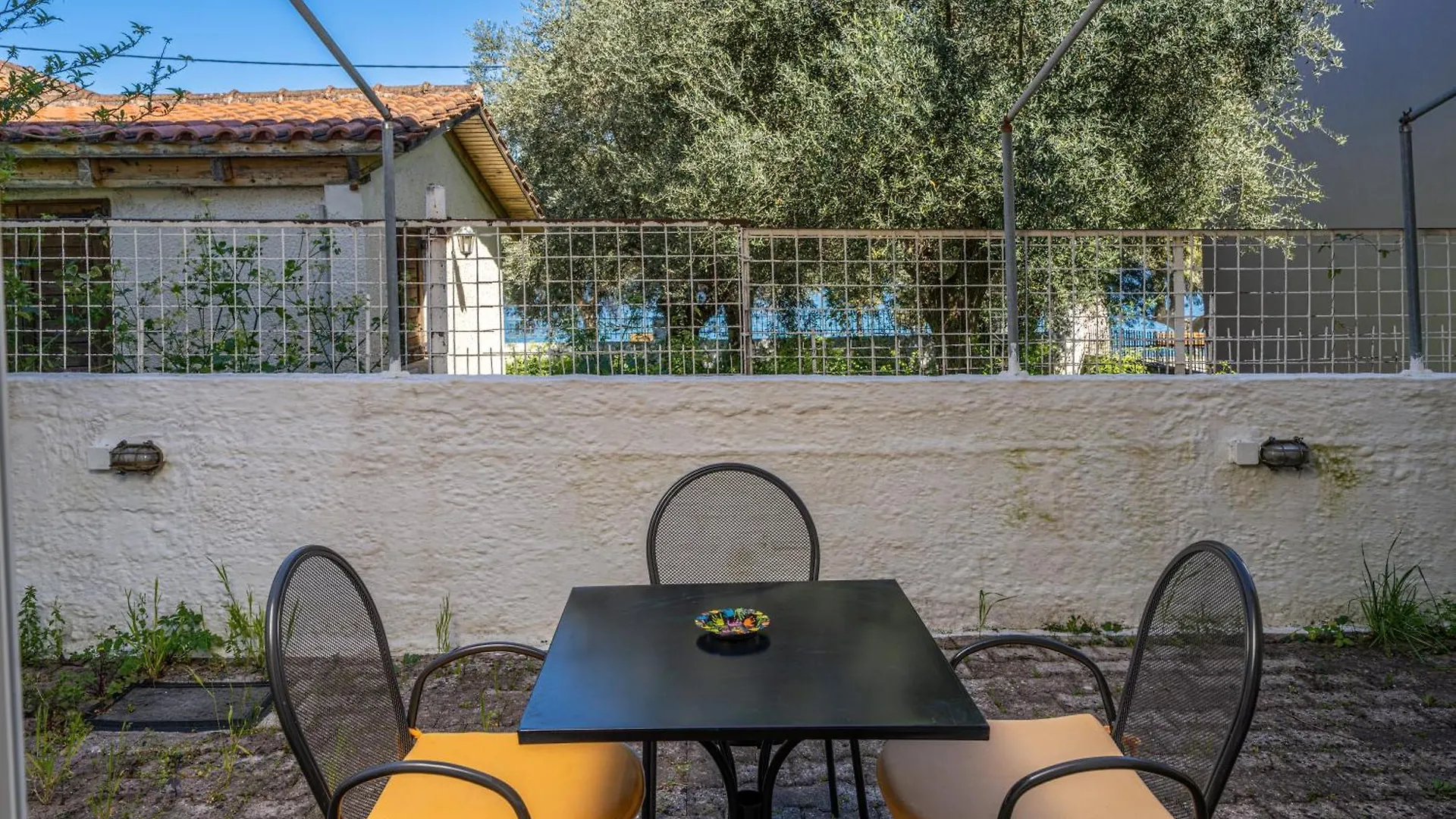 Dimitris Studios Καραβόμυλος